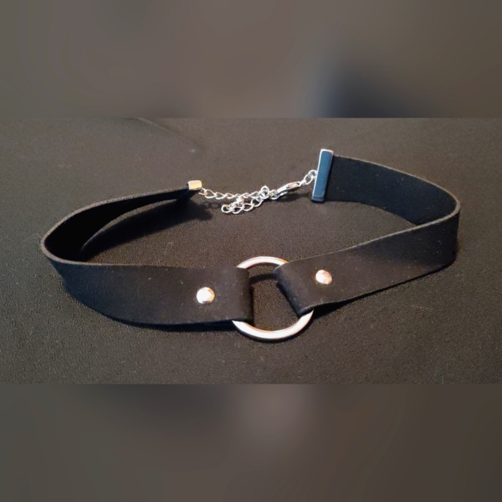 O Ring Choker